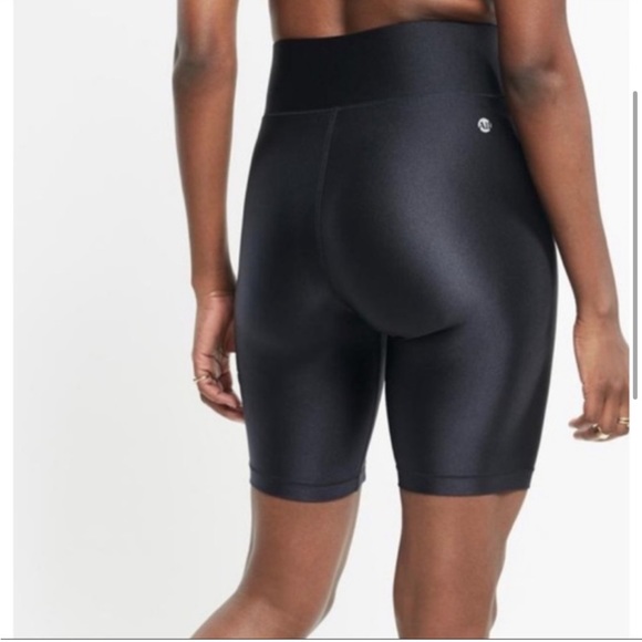 ALL ACCESS  Center Stage Biker Short in Black - Picture 3 of 10